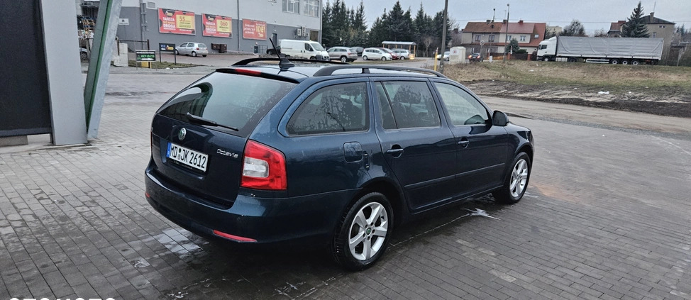 Skoda Octavia cena 24500 przebieg: 160000, rok produkcji 2013 z Nidzica małe 106